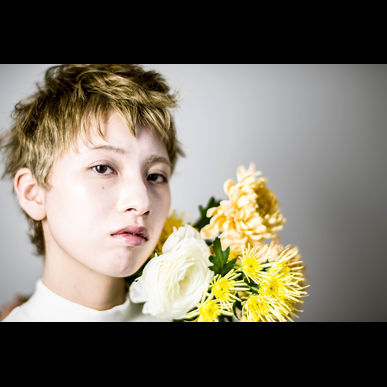 美容室でリフレッシュしたいとき、髪の毛の不満以外の話や人生相談をしてみてください。