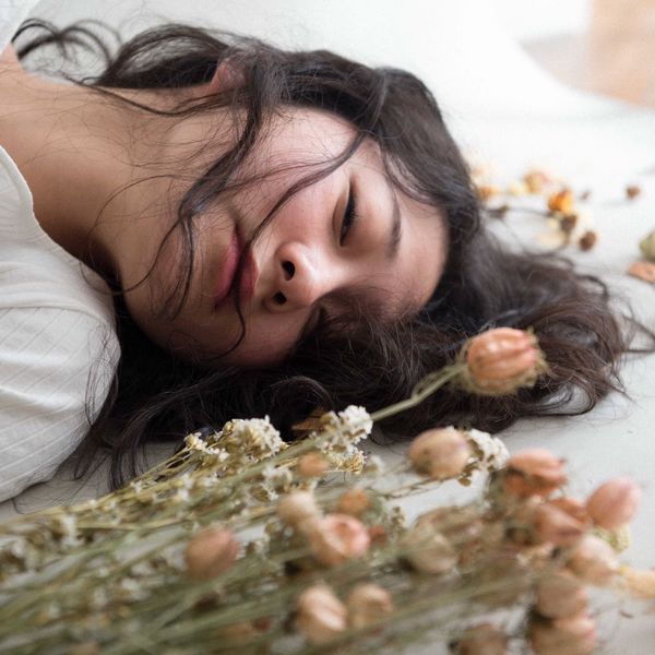 フケが出てしまう人へ。大切なのは「頭皮環境」の改善